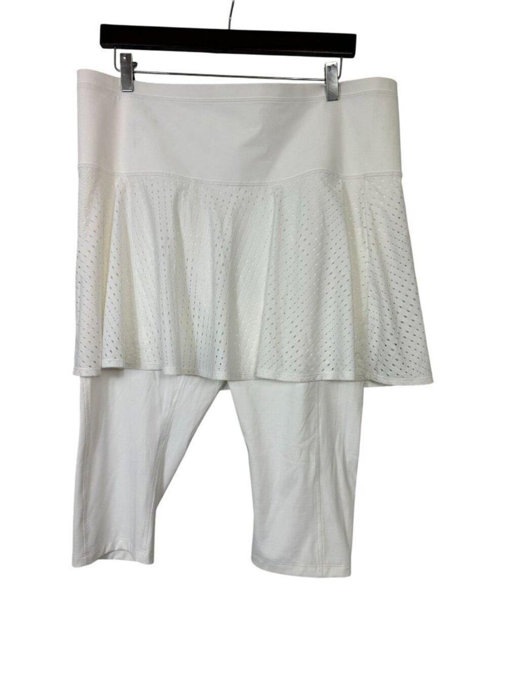 Athleta A game 2 in 1 crop skirted cropped leggings white size 2x